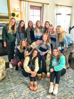 Photo of 2020 and 2021 classes of the NCL Elevation Chapter