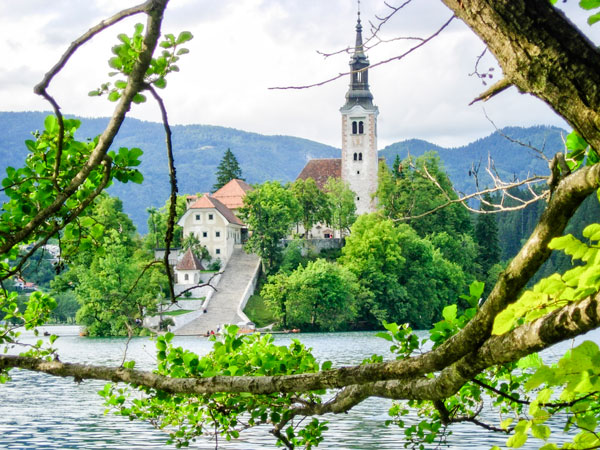 Photo Chapel Lake Bled Slovia