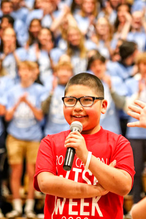 Photo RCHS Make-A-Wish kid Fabian