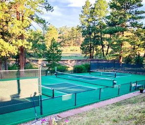 Photo of pickleball courts at the Canyon Club