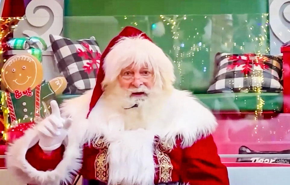 Photos with Santa at Park Meadows Mall