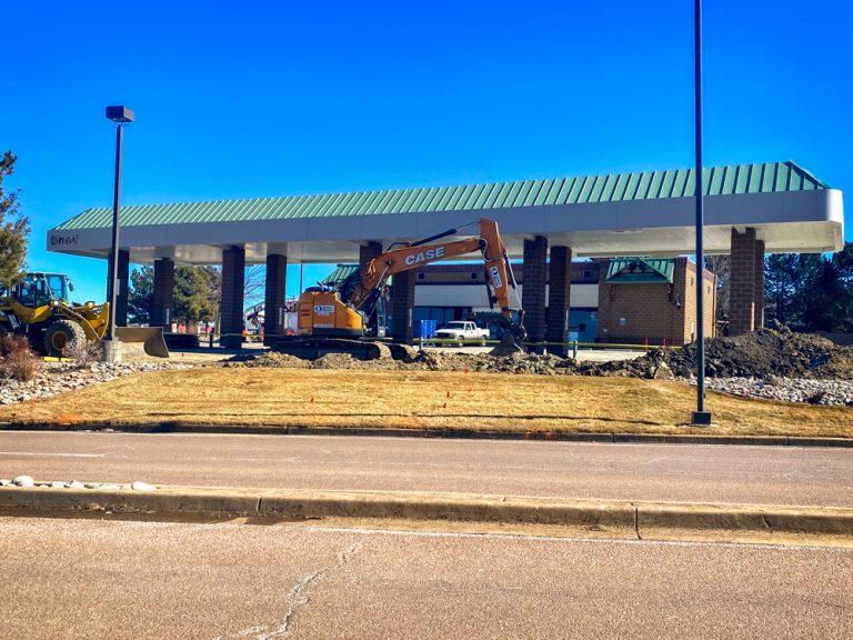 Out with Shell, in with 7Eleven The Castle Pines Connection