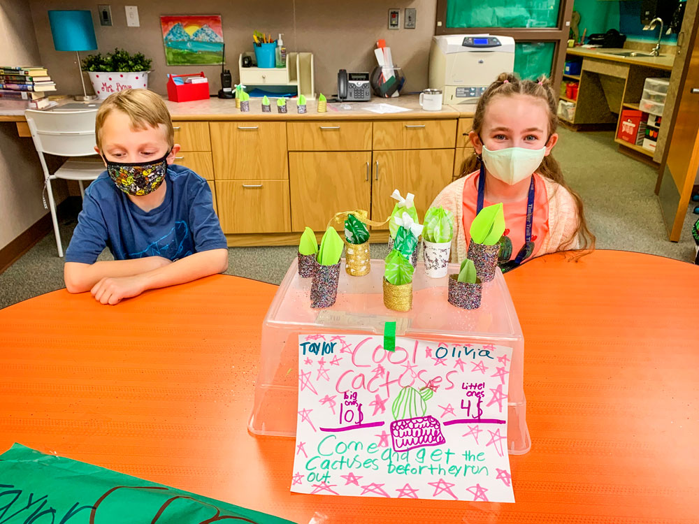 Photo of Cool Cactuses producers Taylor Wooldridge and Olivia Keene