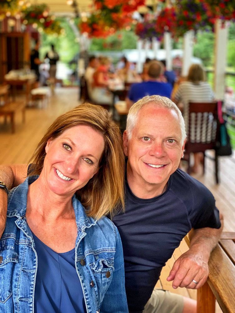 Photo of Tracey and Scott Ray