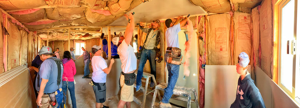 Photo of A group of volunteers working with Mission Ministries