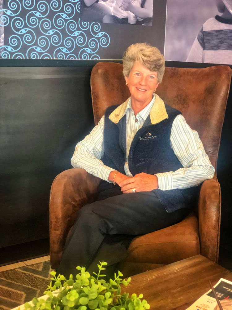Photo of Carolyn Hayes who continues to volunteer after being a nurse.
