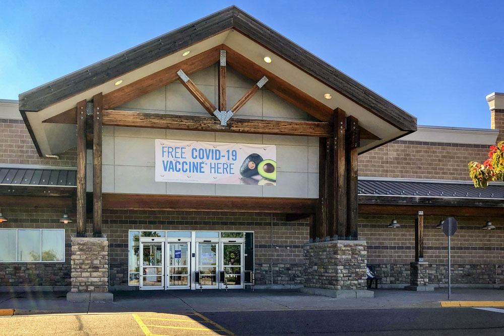 Photo of former Safeway building in Castle Pines offers vaccines, boosters and flu shots