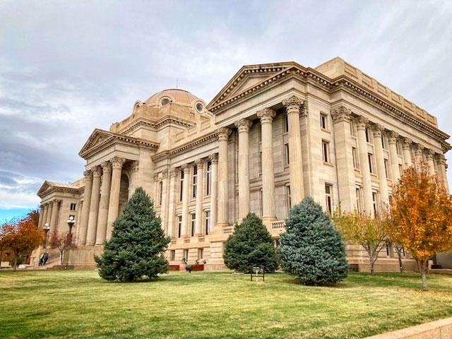 Photo of Double-domed Pueblo County Courthouse