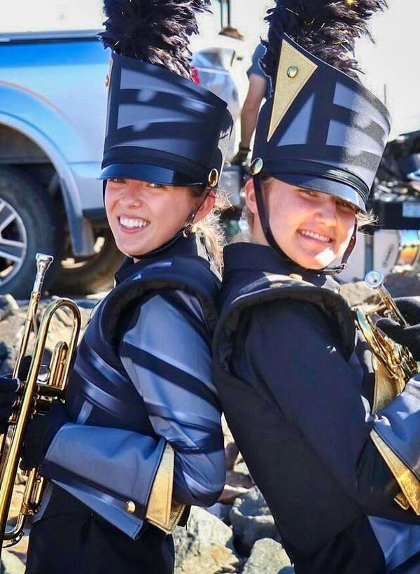 Photo of Rock Canyon High School seniors Julia McDonald and junior Zoë Danilchick