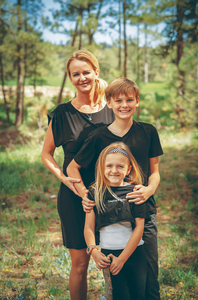 Photo of Ricarda Dietsch with her children, Torin and Alexa. 
