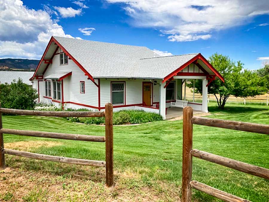 Photo of the original ranch kit house purchased from Sears, Roebuck and Co.