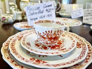 red china dishes