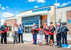 02-ribbon-cutting