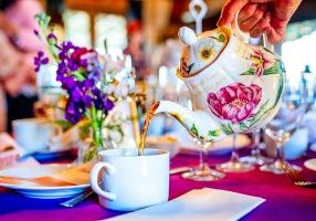 A delightful brunch or an afternoon tea, Cherokee Ranch & Castle is catering to all things Mom in May.
